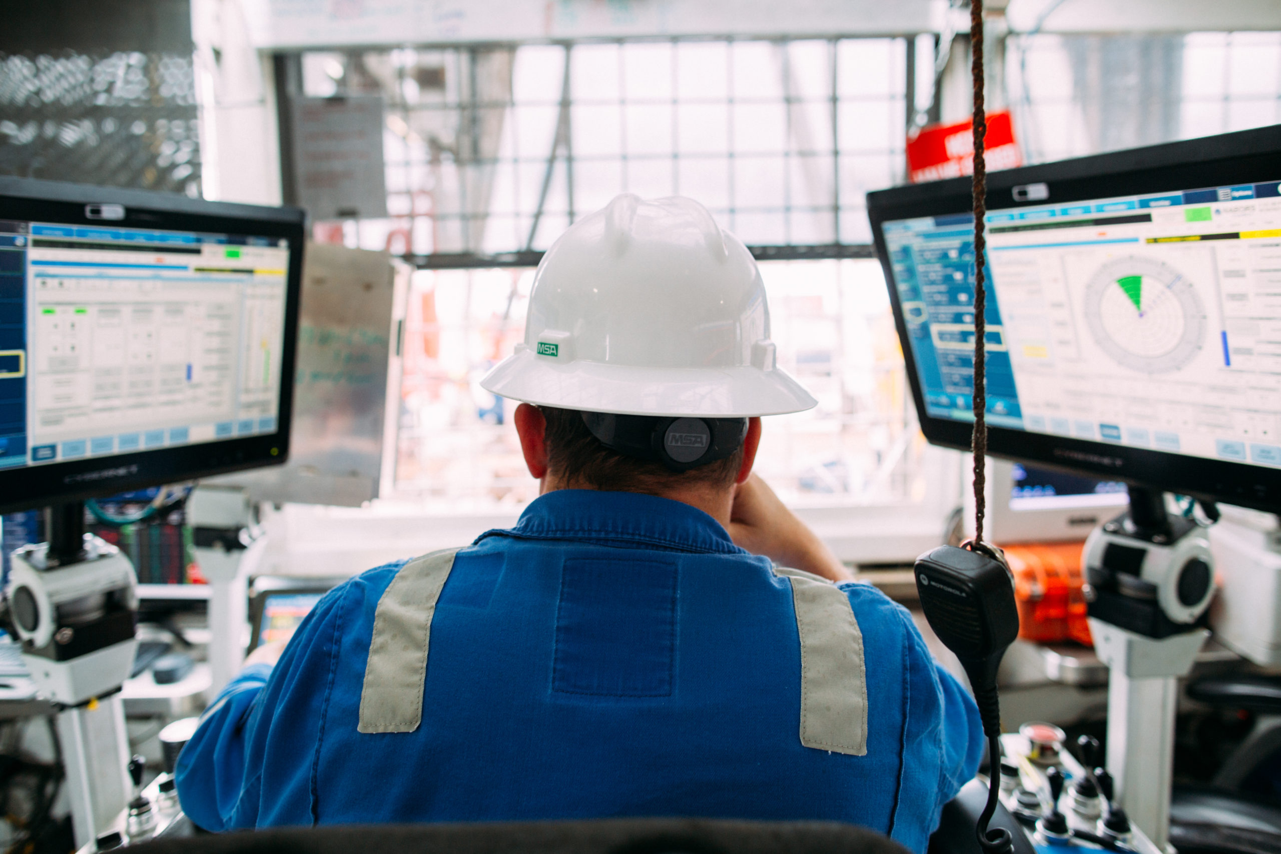 _MG_2877 A driller using SmartROS rig controls and drilling automation software